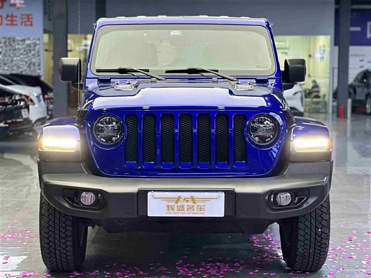 Jeep 牧馬人  2018款 2.0T Sahara 四門(mén)版圖片