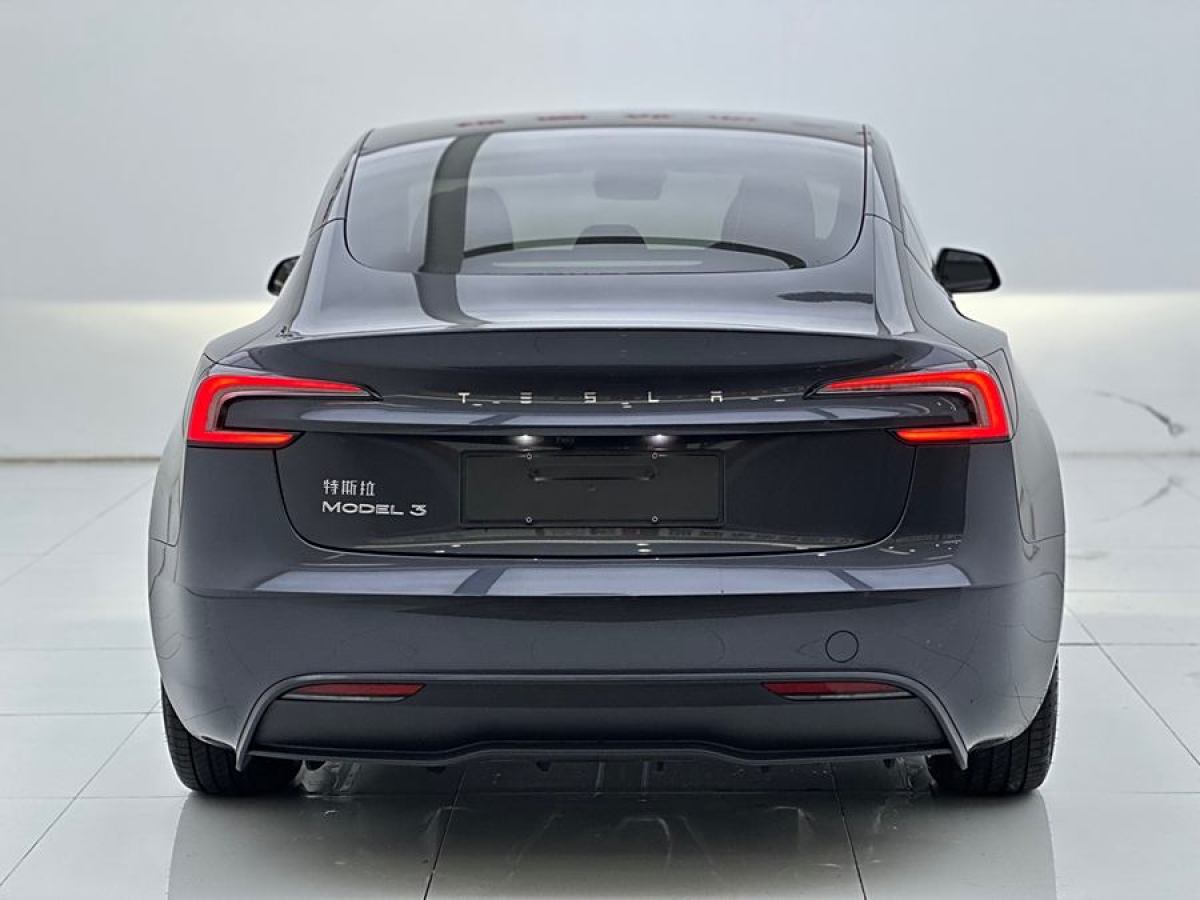 特斯拉 Model Y  2023款 后輪驅(qū)動版圖片