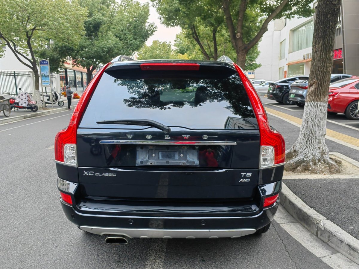 沃爾沃 XC90  2013款 2.5T T5 行政升級(jí)版圖片