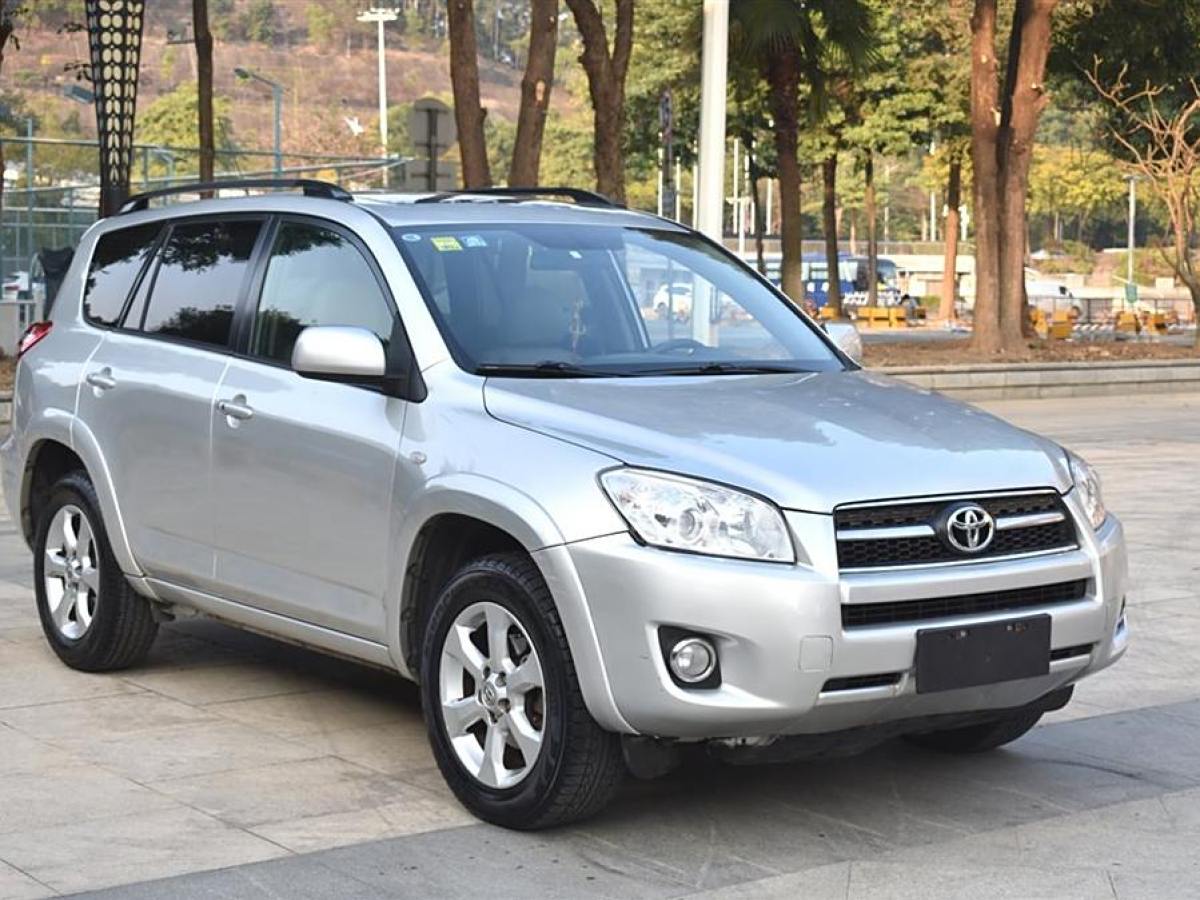 豐田 RAV4榮放  2009款 2.4L 自動(dòng)豪華版圖片