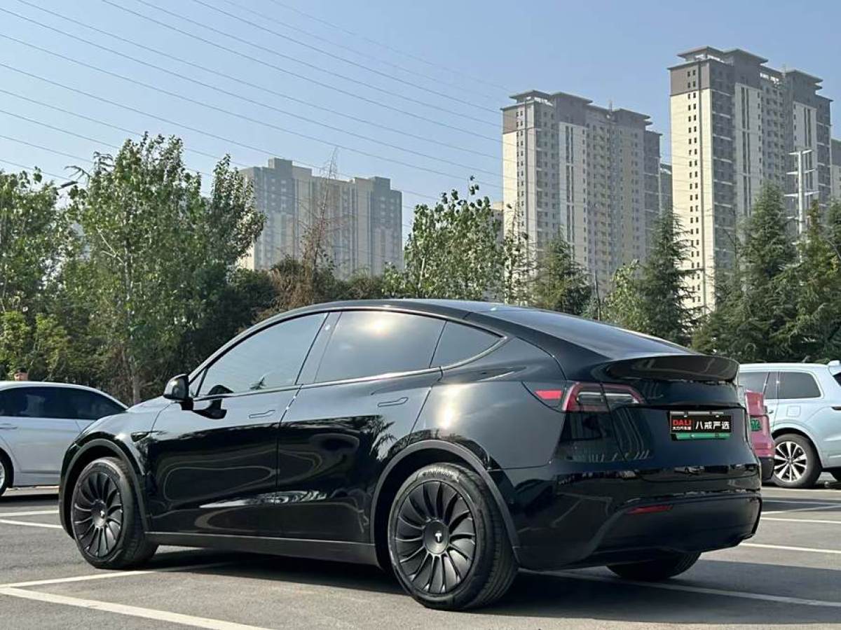 特斯拉 Model Y  2022款 后輪驅(qū)動版圖片