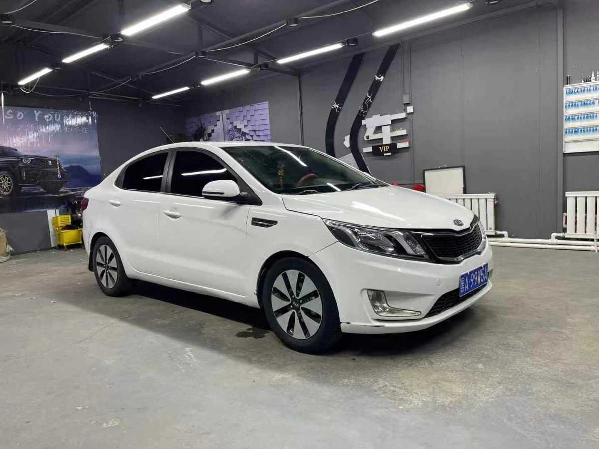 起亚 K2  2012款 三厢 1.6L AT Premium ECO纪念版图片