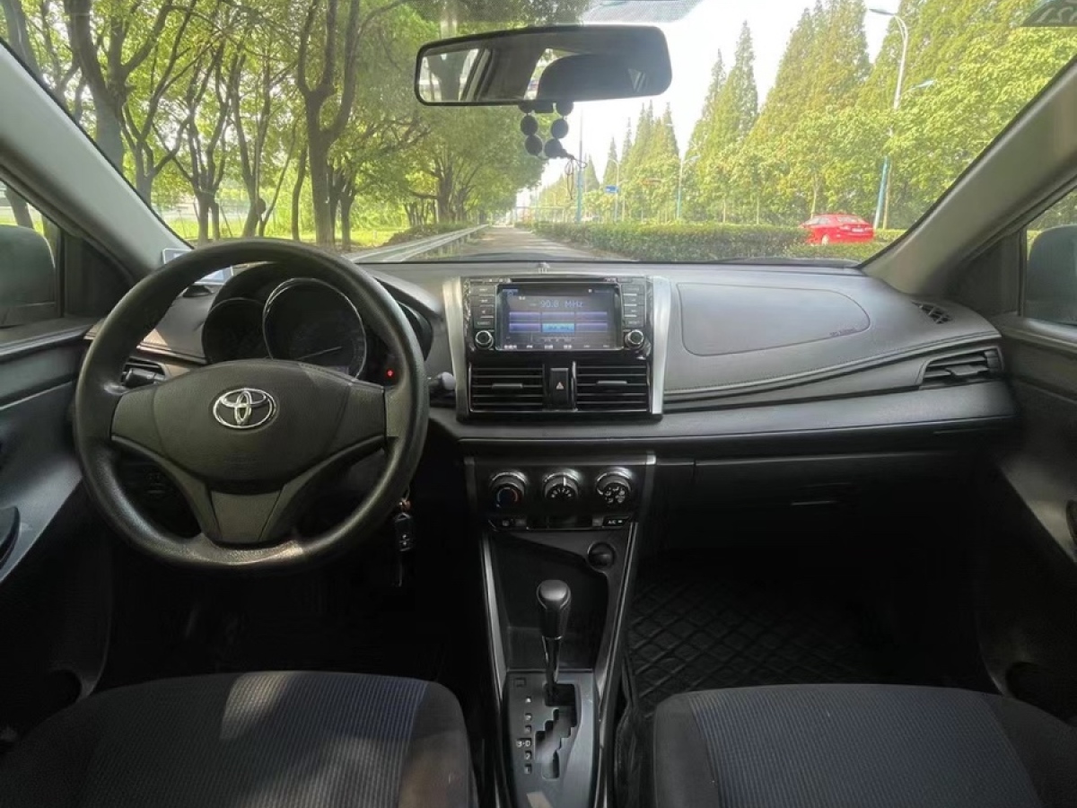 豐田 YARiS L 致炫  2014款 1.3E 自動魅動版圖片