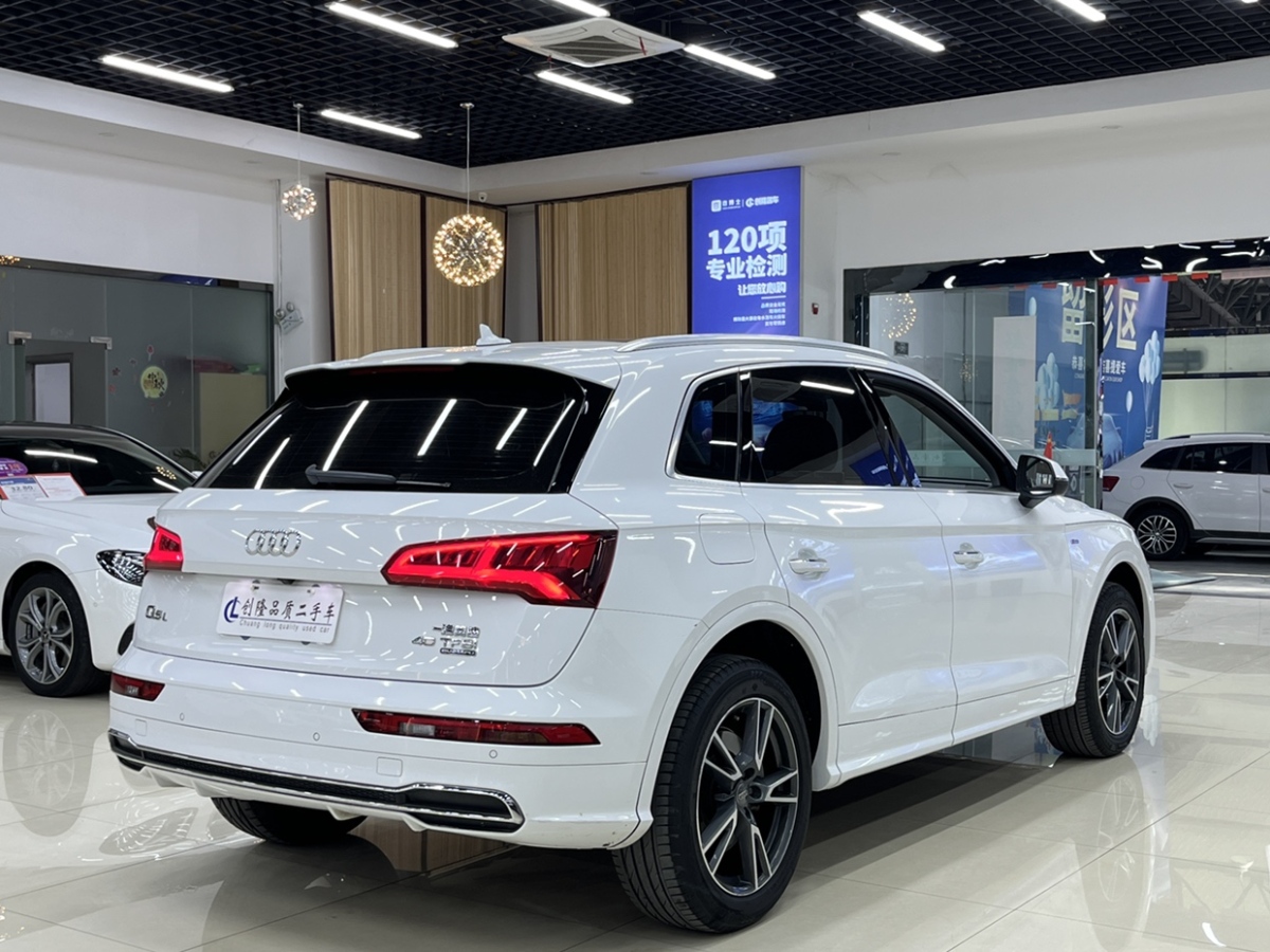 2019年9月奥迪 奥迪Q5L  2018款  40 TFSI 荣享时尚型 国VI