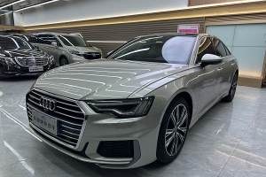 奥迪A6L 奥迪 45 TFSI quattro 臻选动感型