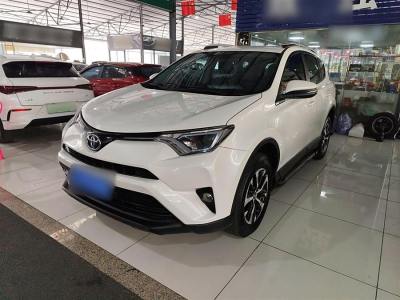 2017年12月 豐田 RAV4榮放 2.0L CVT兩驅(qū)都市版圖片