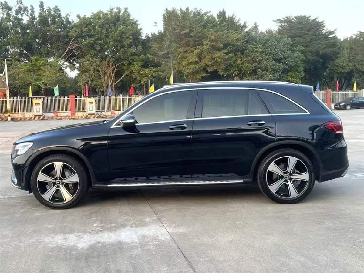 奔馳 奔馳GLC  2018款 改款 GLC 300 4MATIC 動(dòng)感型圖片