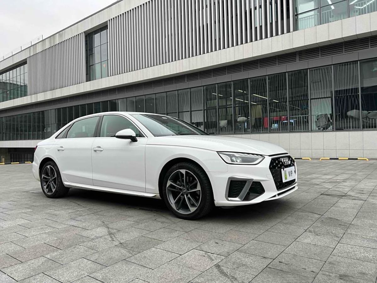 奧迪 奧迪A4L  2022款 40 TFSI 時尚動感型圖片