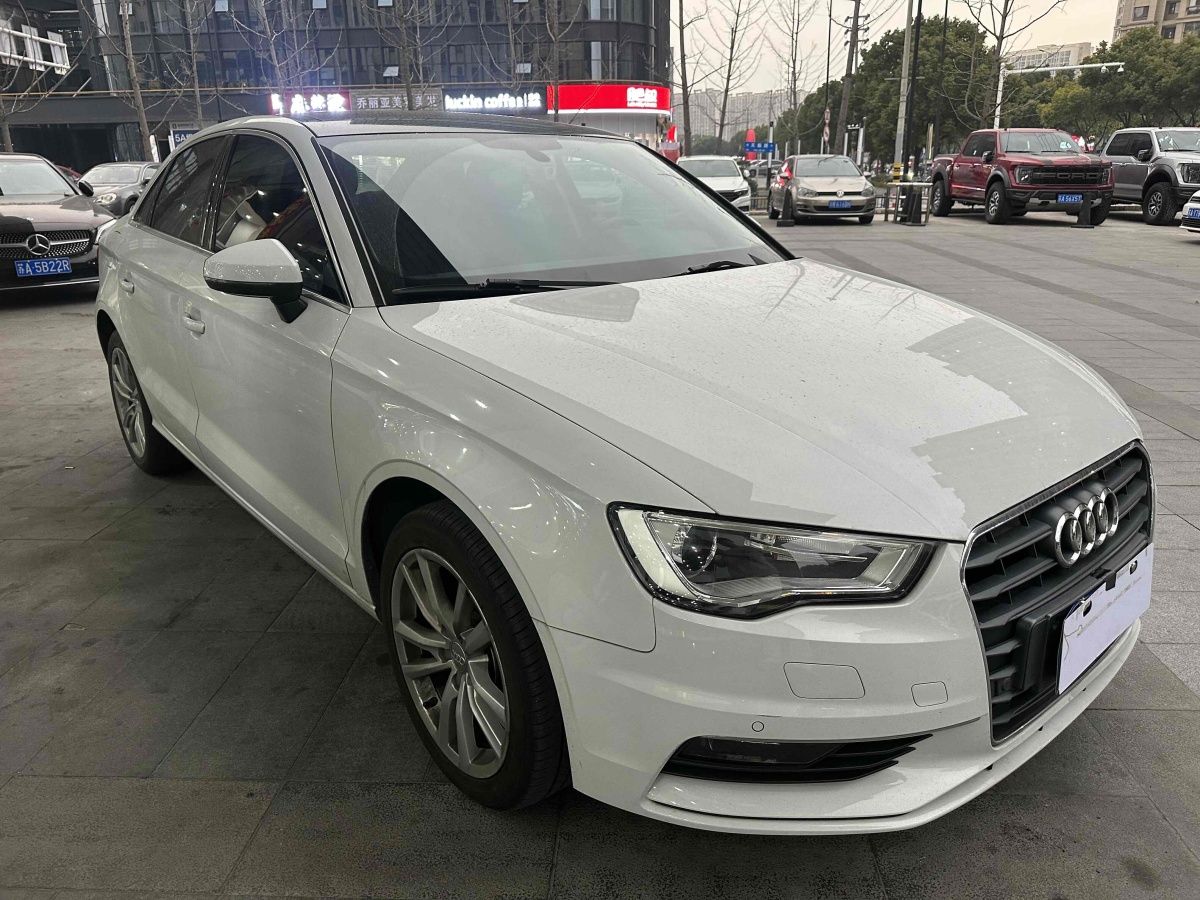 奧迪 奧迪A3  2016款 Limousine 35 TFSI 風(fēng)尚型圖片