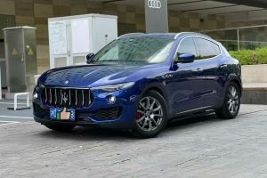 Levante 瑪莎拉蒂 Trofeo