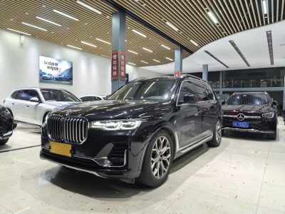 2021年9月 寶馬 寶馬X7(進(jìn)口) 改款 xDrive40i 領(lǐng)先型豪華套裝圖片