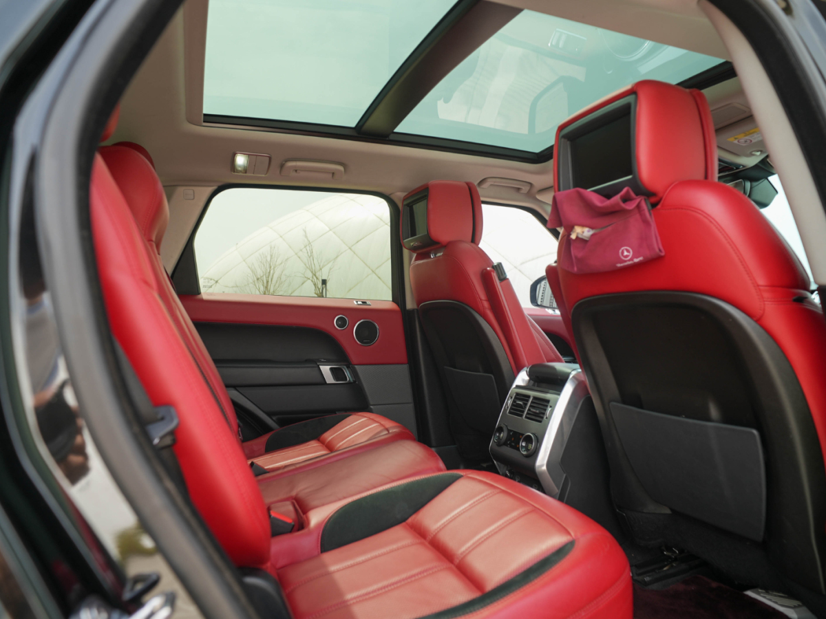路虎 攬勝運動版  2020款 3.0 L6 HSE DYNAMIC圖片