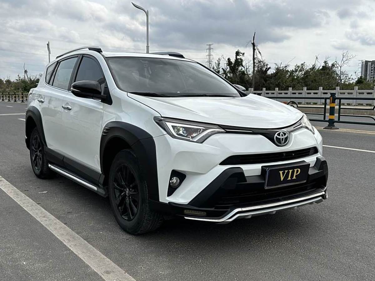 豐田 RAV4榮放  2019款 2.0L CVT兩驅(qū)風(fēng)尚X限量版 國(guó)VI圖片