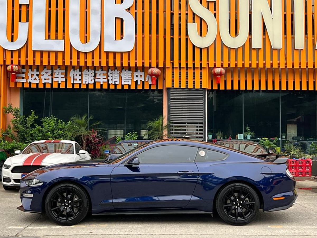 福特 Mustang  2020款 2.3L EcoBoost 黑曜魅影特别版图片