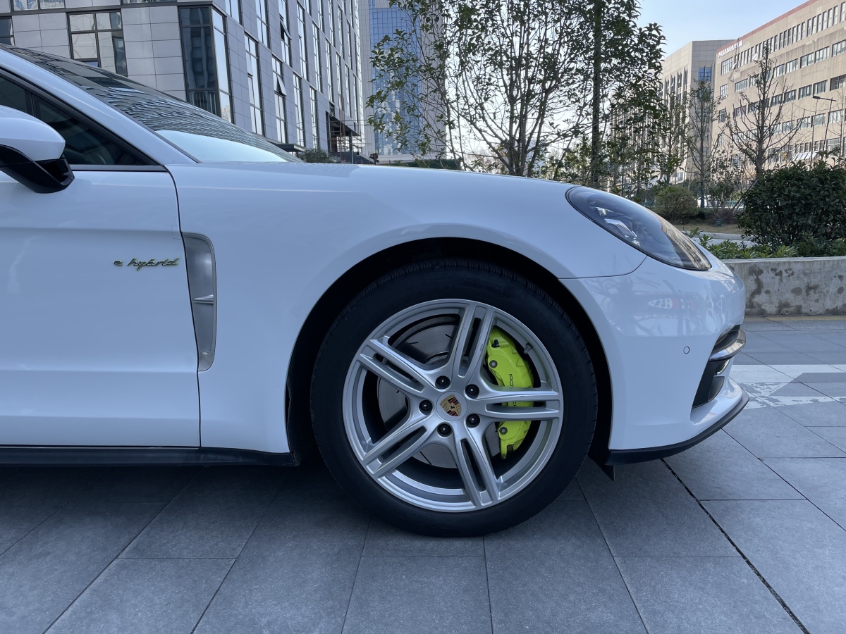 保時(shí)捷 Panamera新能源  2021款 Panamera 4 E-Hybrid 行政加長版 2.9T圖片