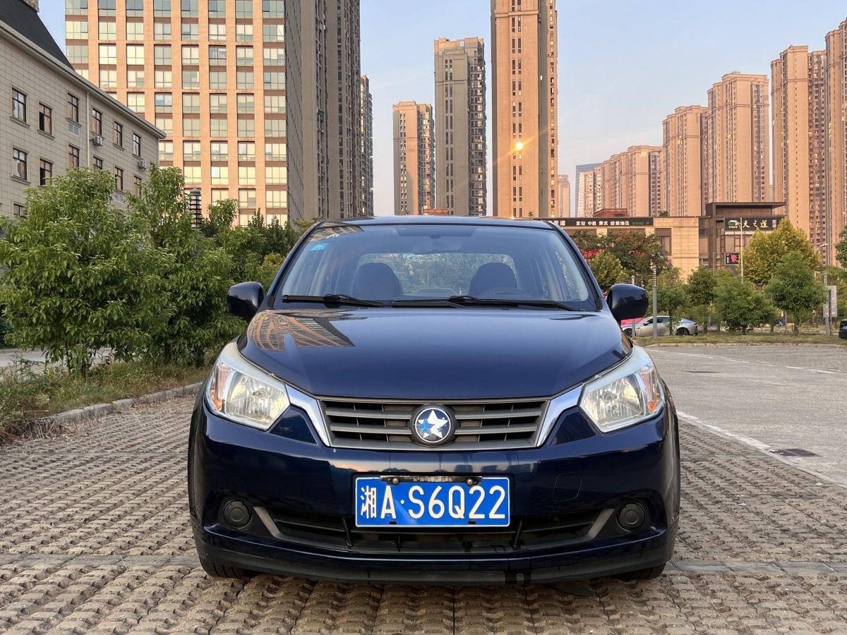 啟辰 D50  2012款 1.6L 自動(dòng)舒適版圖片