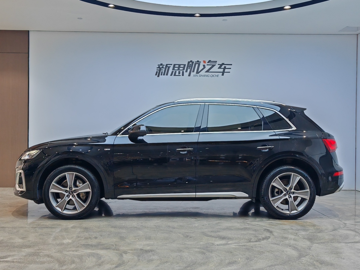 奧迪 奧迪Q5L  2021款 40 TFSI 豪華動(dòng)感型圖片