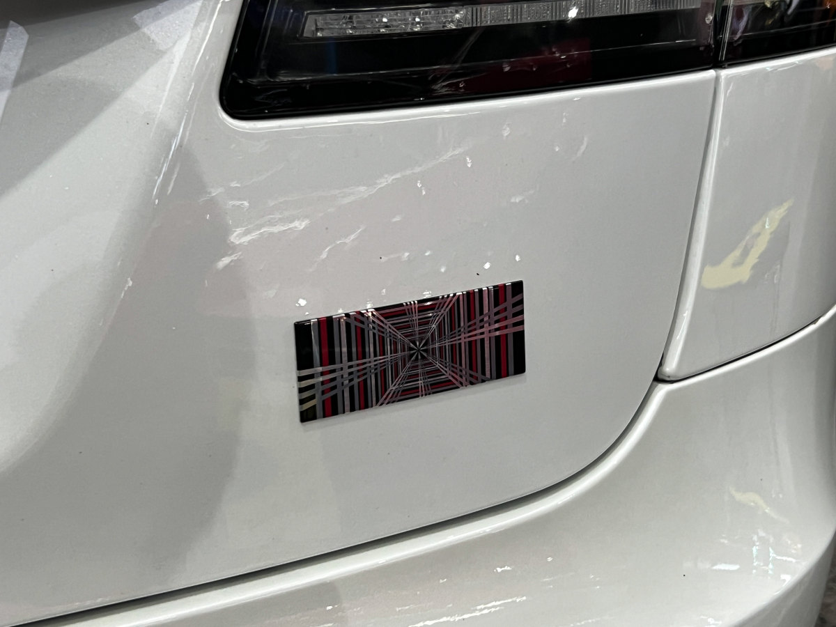 2023年6月特斯拉 Model S  2023款 三电机全轮驱动 Plaid版
