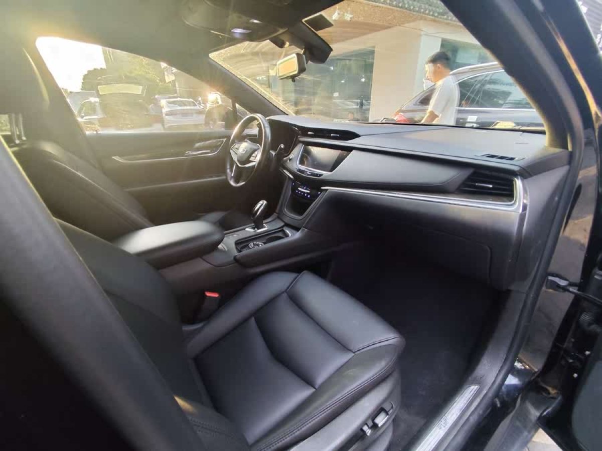 凱迪拉克 XT5  2018款 28E 四驅(qū)技術(shù)型圖片
