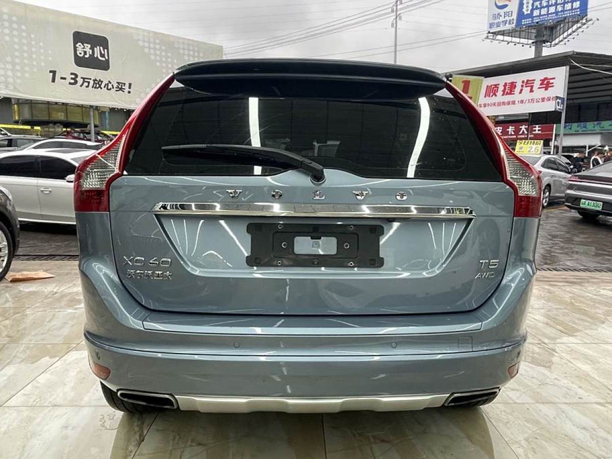 沃爾沃 XC60  2017款 T5 AWD 智進(jìn)版圖片