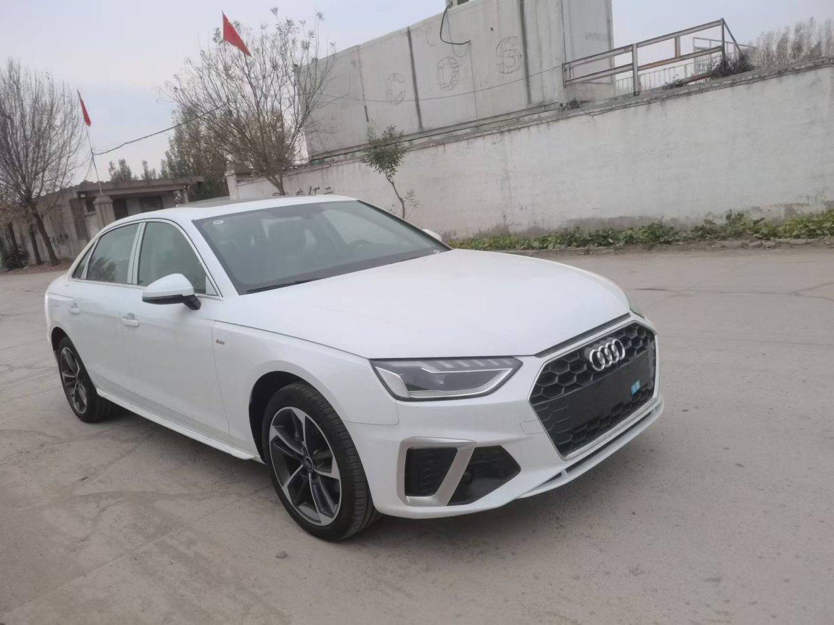 奧迪 奧迪A4L  2024款 40 TFSI 時(shí)尚動(dòng)感型圖片