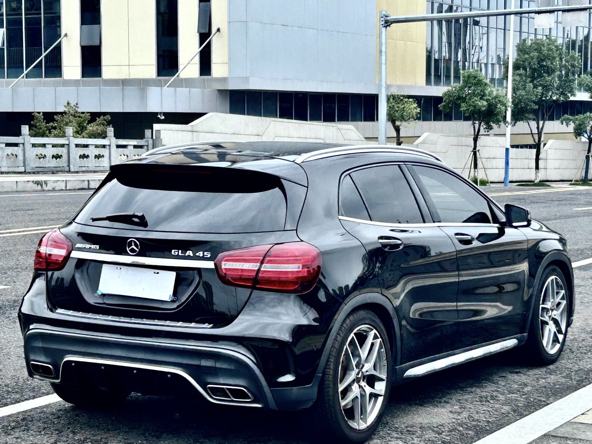 奔馳 奔馳GLA AMG  2017款 AMG GLA 45 4MATIC圖片