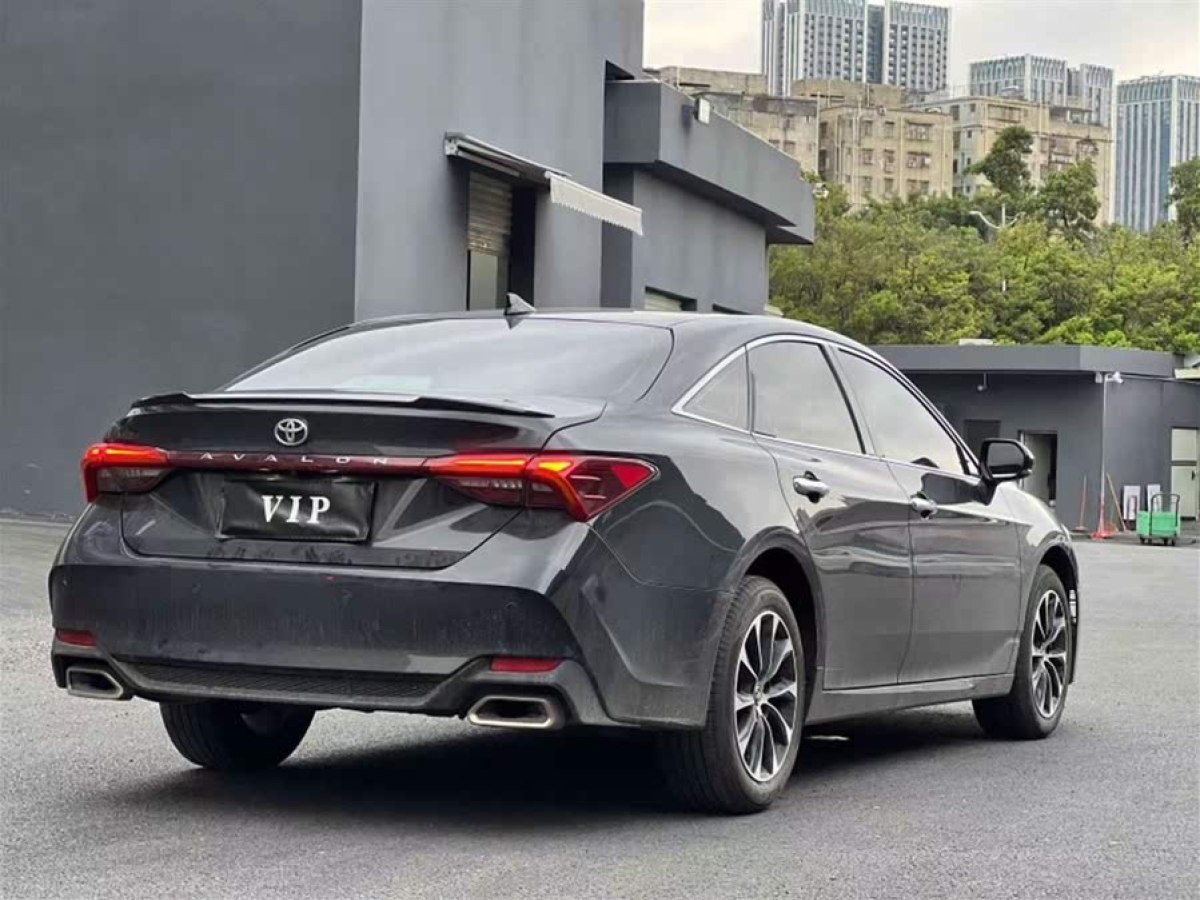 豐田 亞洲龍  2022款 2.5L 豪華版圖片
