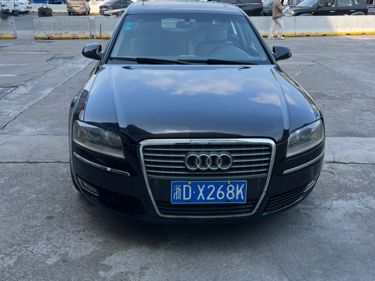 奧迪 奧迪A8  2007款 A8L 3.2 FSI 技術(shù)型圖片