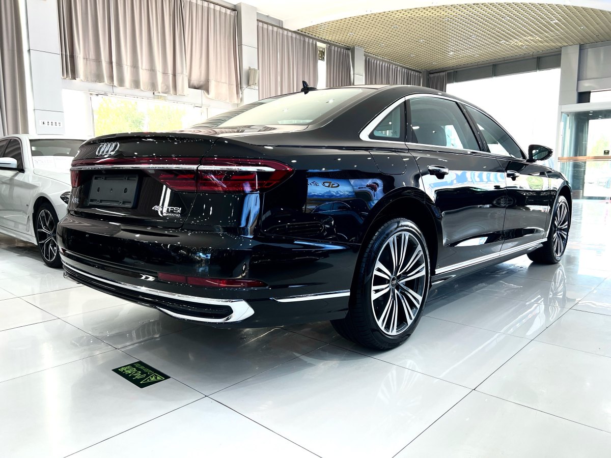 奧迪 奧迪A8  2024款 A8L 45 TFSI quattro 豪華型圖片