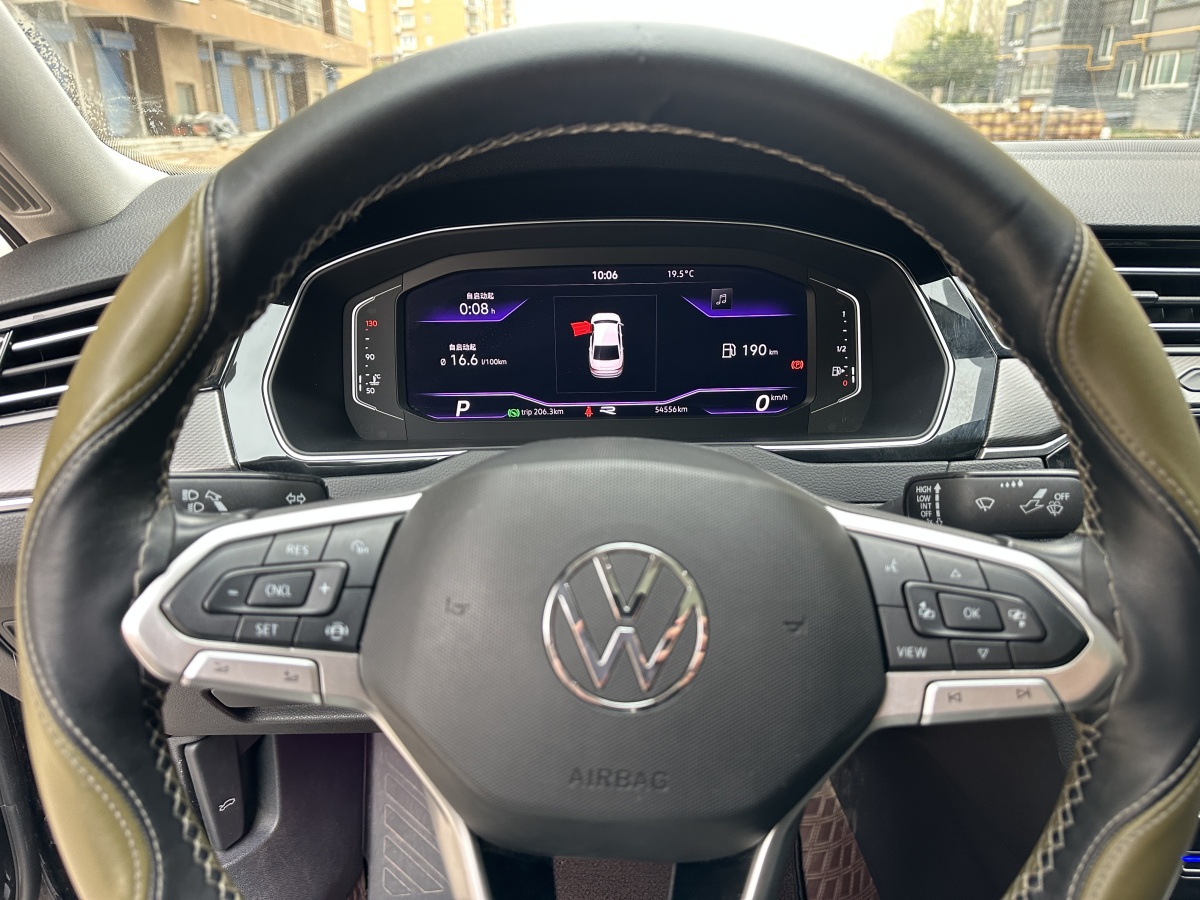 大眾 邁騰  2019款  330TSI DSG 領(lǐng)先型 國VI圖片