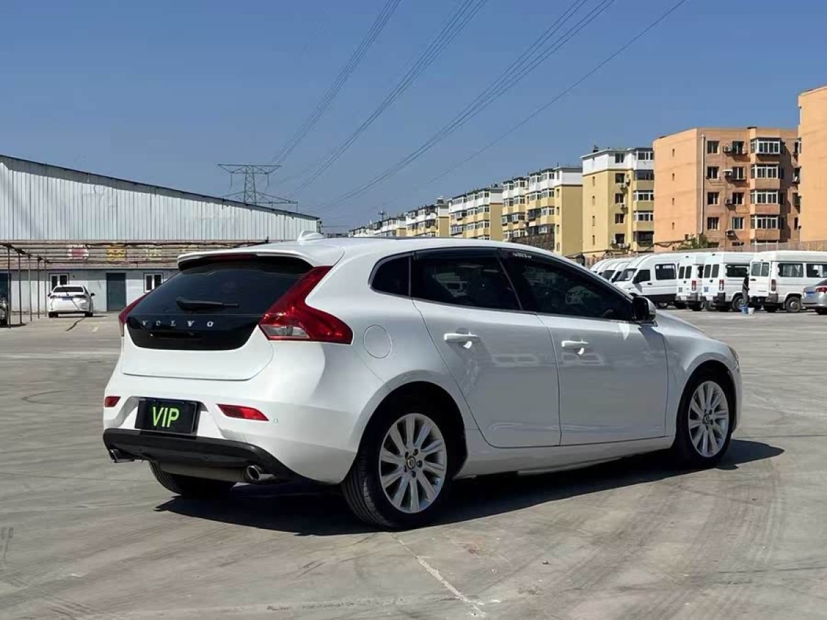 沃爾沃 V40  2015款 1.6T 智雅版圖片