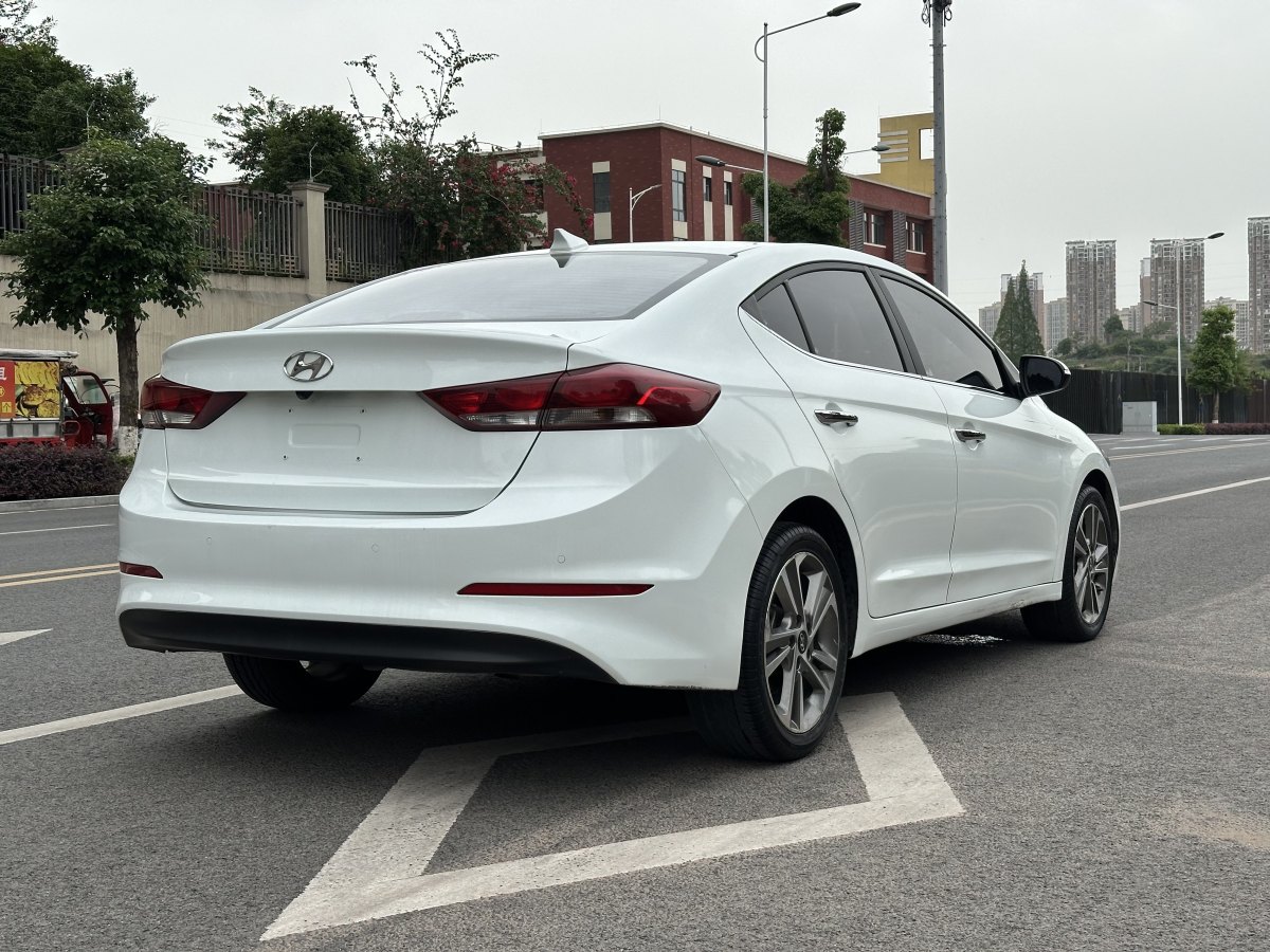 現(xiàn)代 領(lǐng)動  2016款 1.6L 自動智炫?精英型圖片