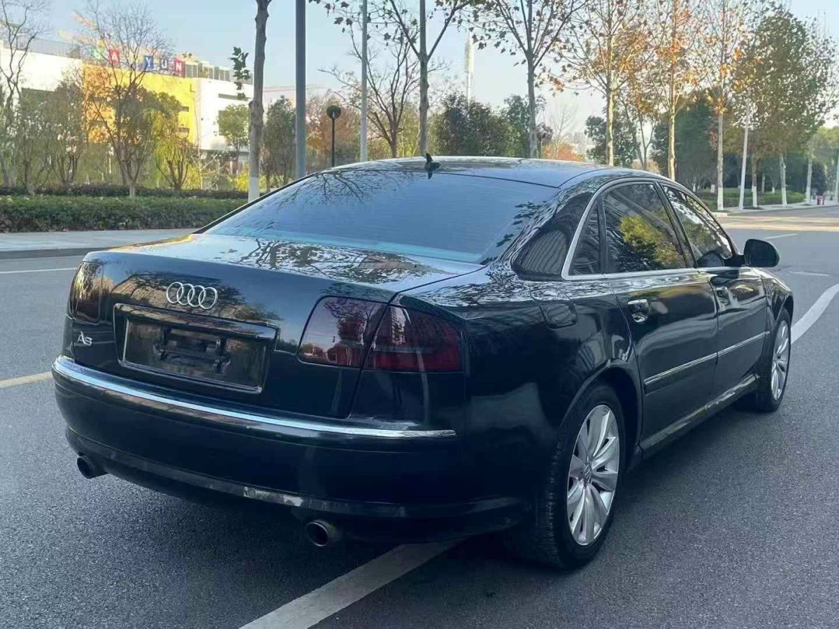 奧迪 奧迪A8  2009款 A8 3.0 FSI 尊貴型圖片