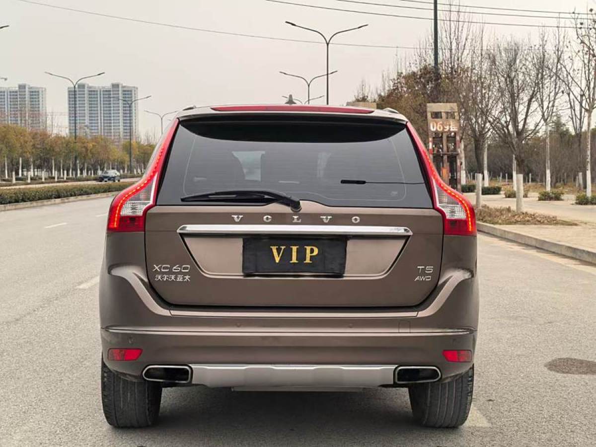 沃爾沃 XC60  2015款 T5 AWD 智遠(yuǎn)版圖片