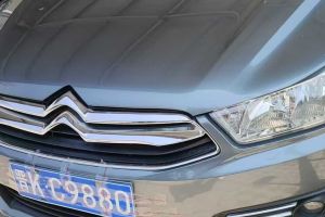 世嘉 雪鐵龍 1.6L 自動車載互聯(lián)版