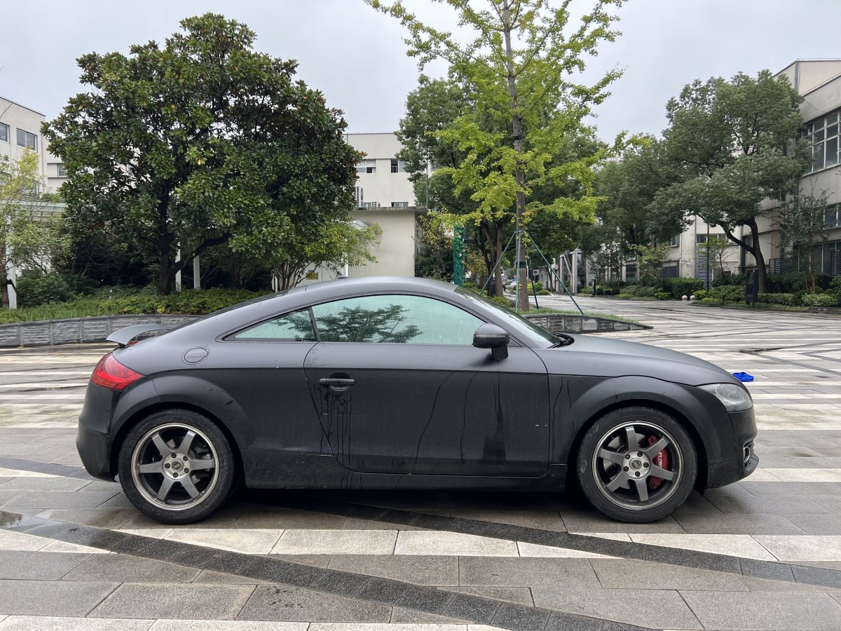 奧迪 奧迪TT  2011款 TT Coupe 2.0TFSI quattro圖片