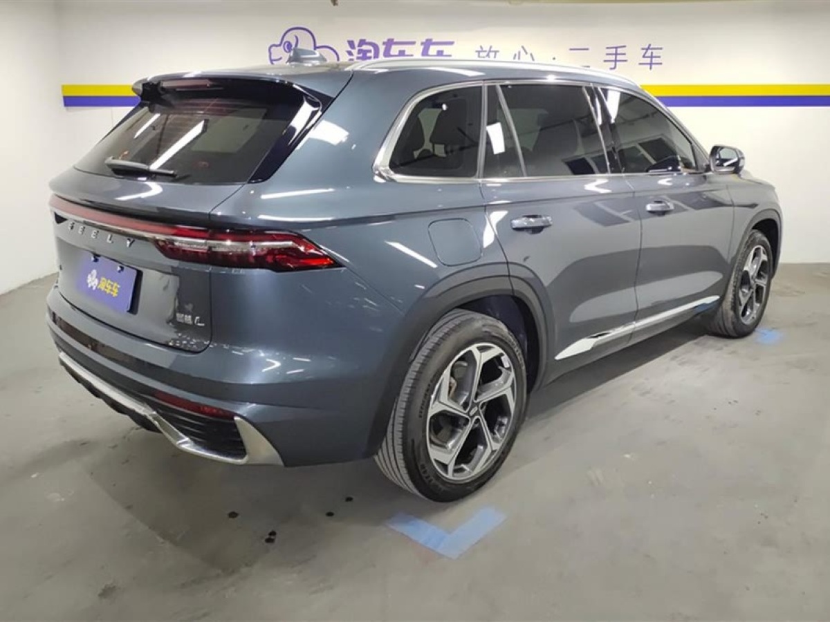 吉利 星越L  2021款 2.0TD DCT EVO兩驅(qū)尊貴型圖片