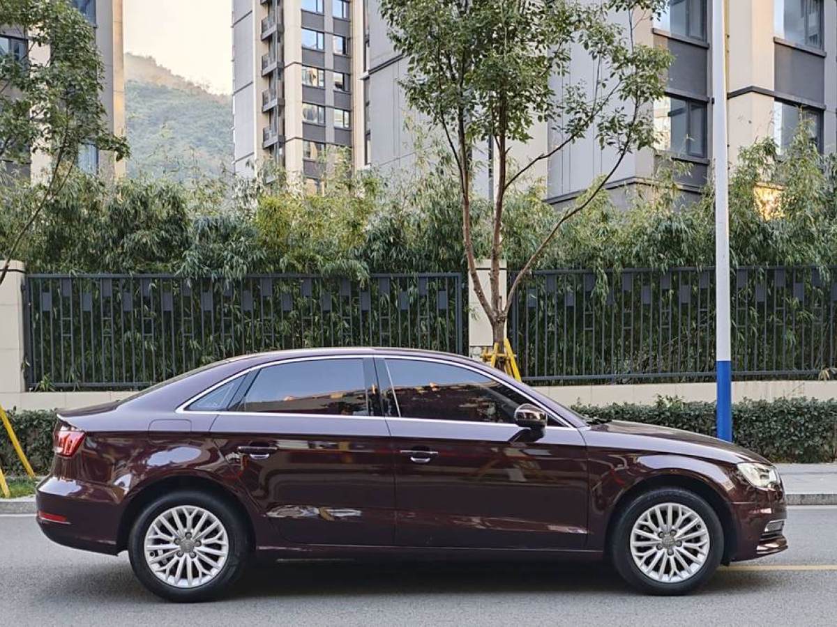 奧迪 奧迪A3  2014款 Limousine 35 TFSI 自動進(jìn)取型圖片