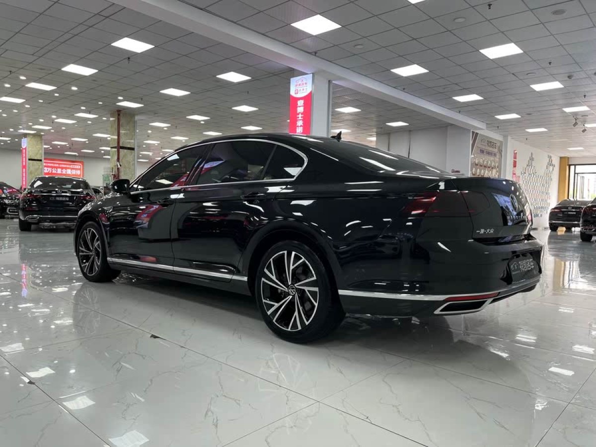 大眾 邁騰  2021款 330TSI DSG 30周年紀(jì)念版圖片