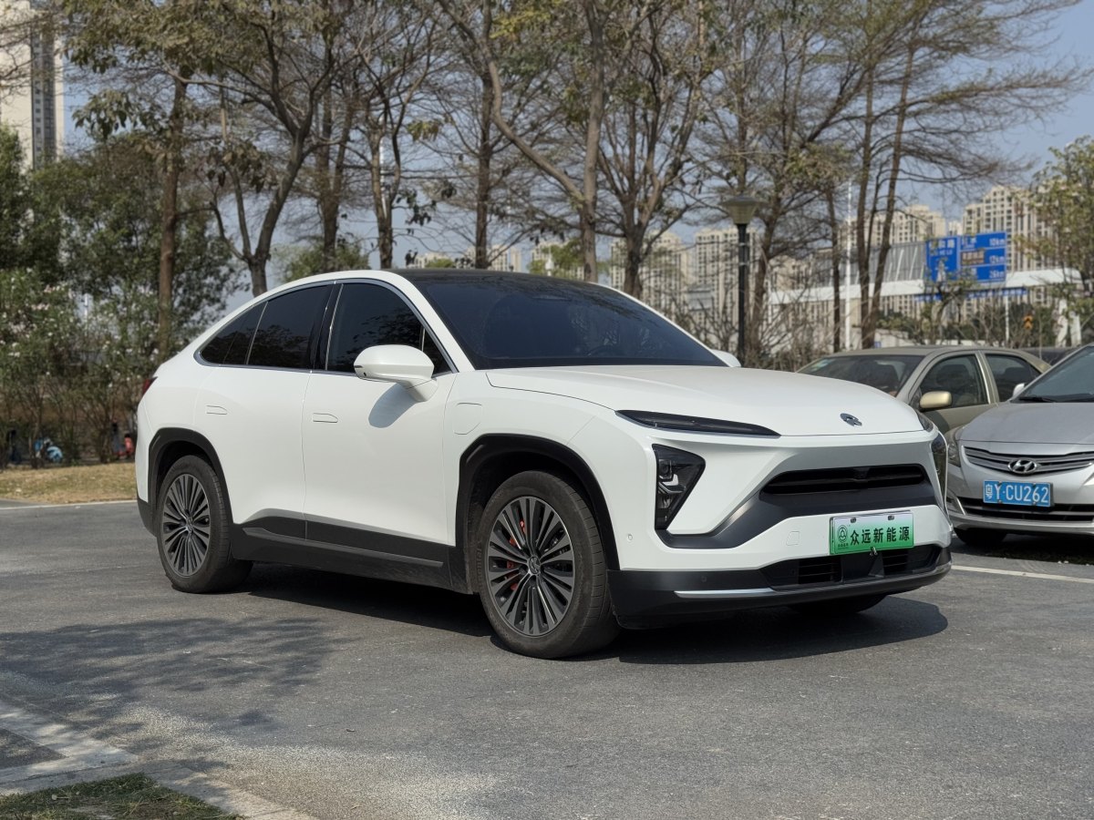 蔚來(lái) 蔚來(lái)EC6  2022款 75kWh 簽名版圖片