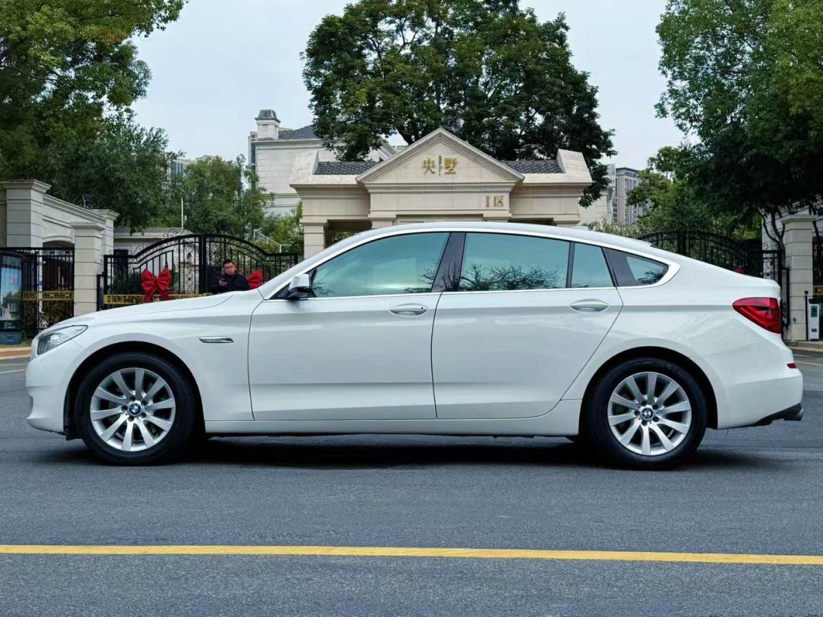 寶馬 寶馬5系  2013款 GT535i xDrive 3.0T 豪華型圖片