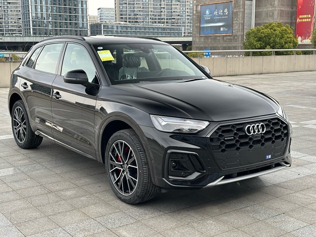 奧迪 奧迪Q5L  2025款 45 TFSI 豪華動感型圖片