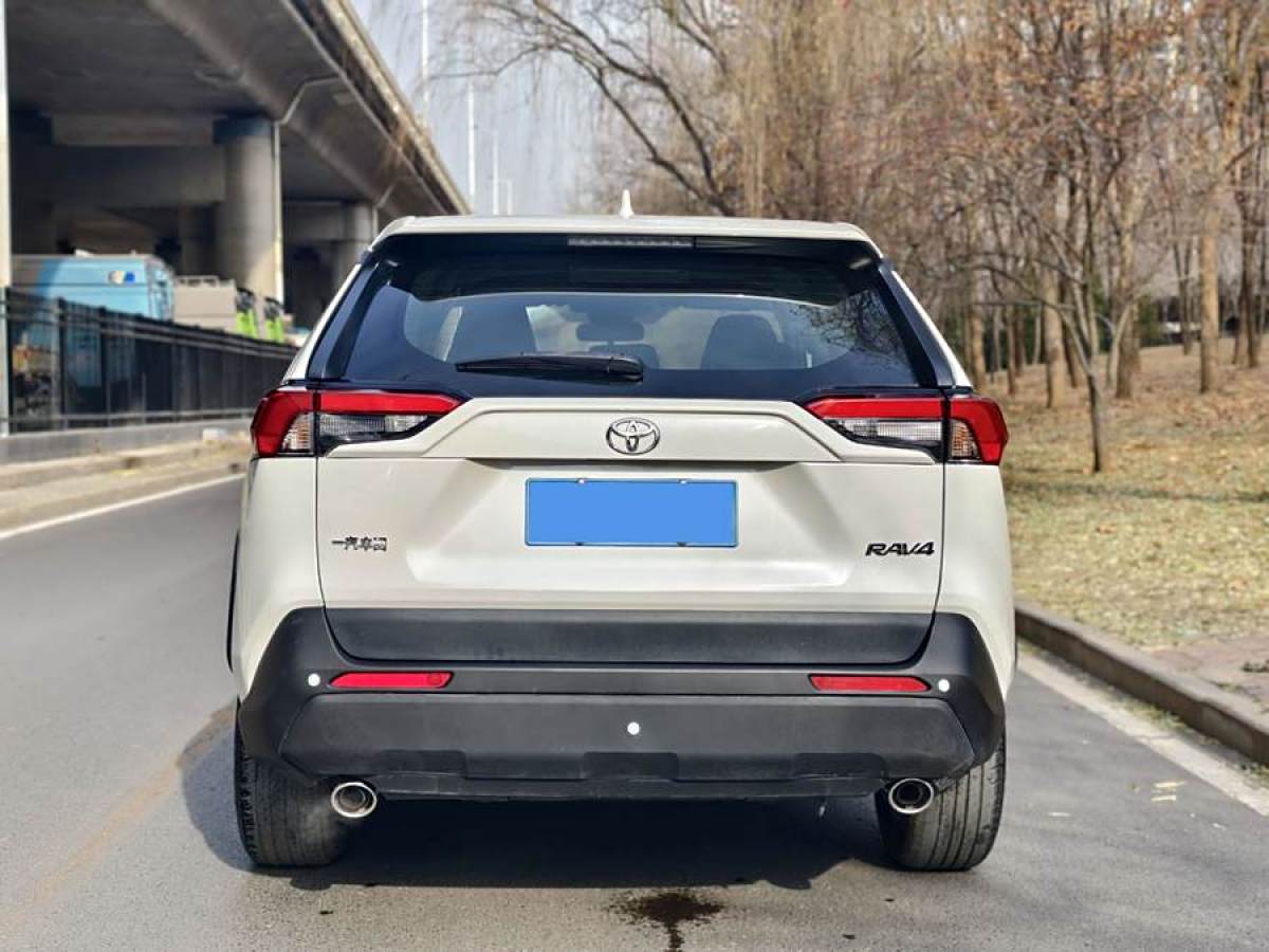 豐田 RAV4榮放  2020款 2.0L CVT兩驅(qū)都市版圖片