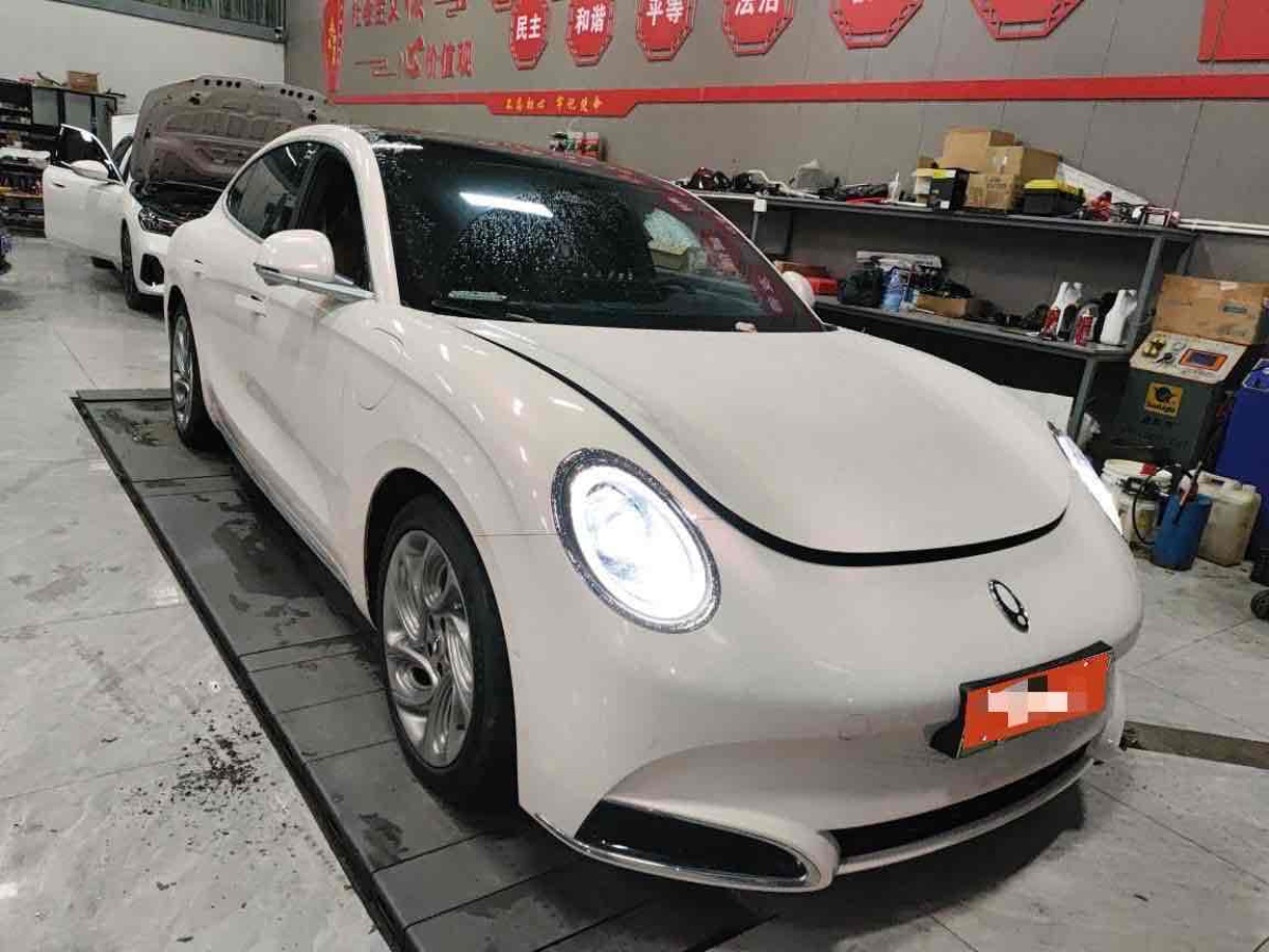 歐拉 歐拉閃電貓  2022款 555km 尊貴版圖片