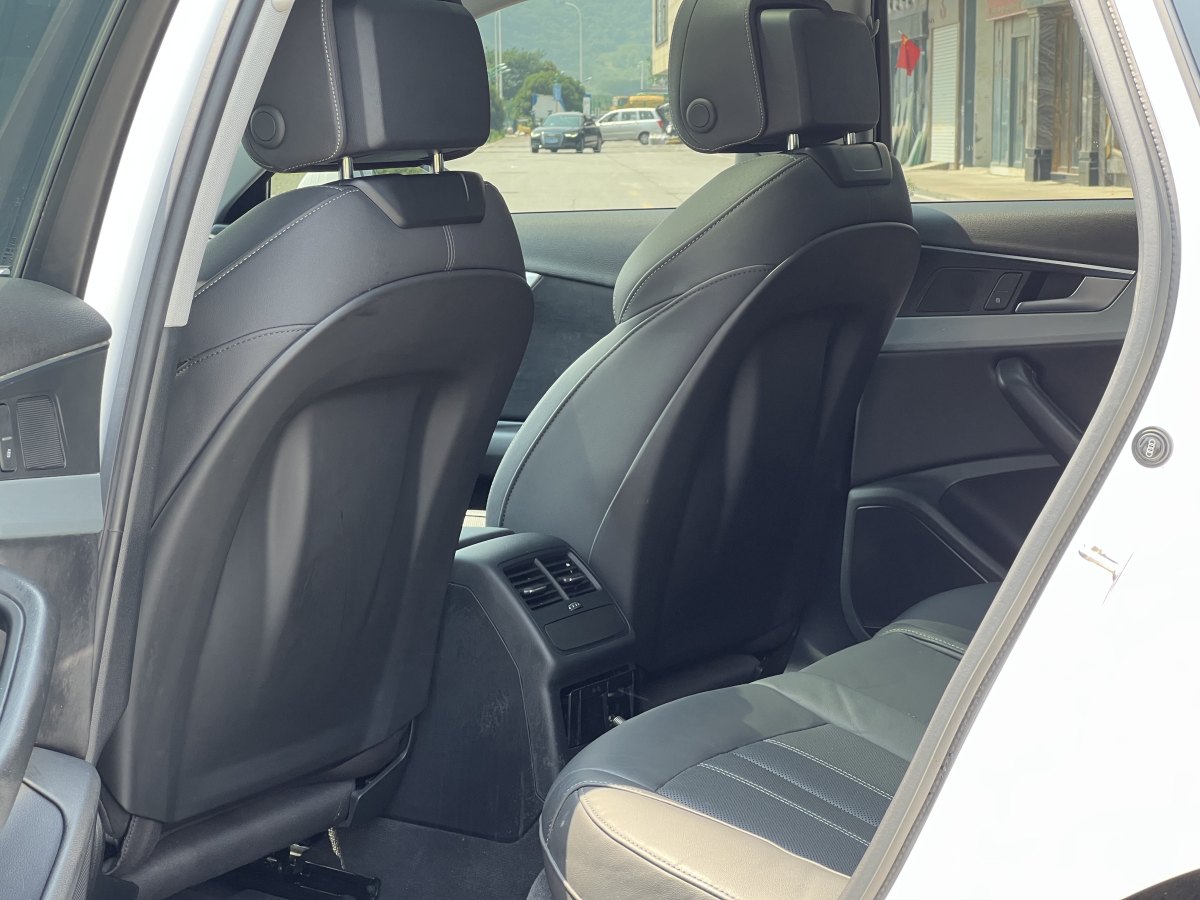 2021年8月奧迪 奧迪A4L  2020款 40 TFSI 時(shí)尚動(dòng)感型