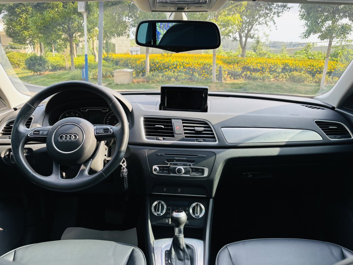 奧迪 奧迪Q3  2015款 30 TFSI 舒適型圖片