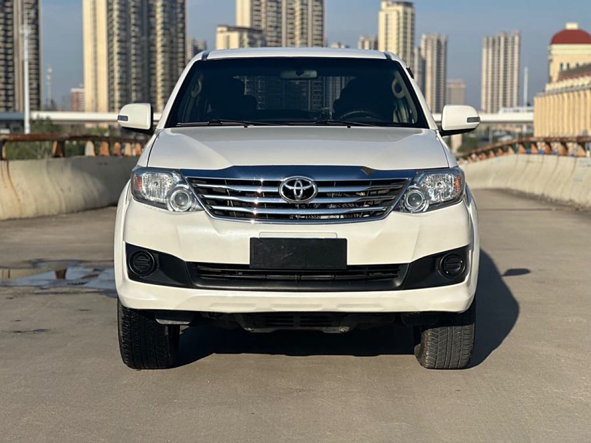 豐田 Fortuner  2015款 2.7L 標準版圖片