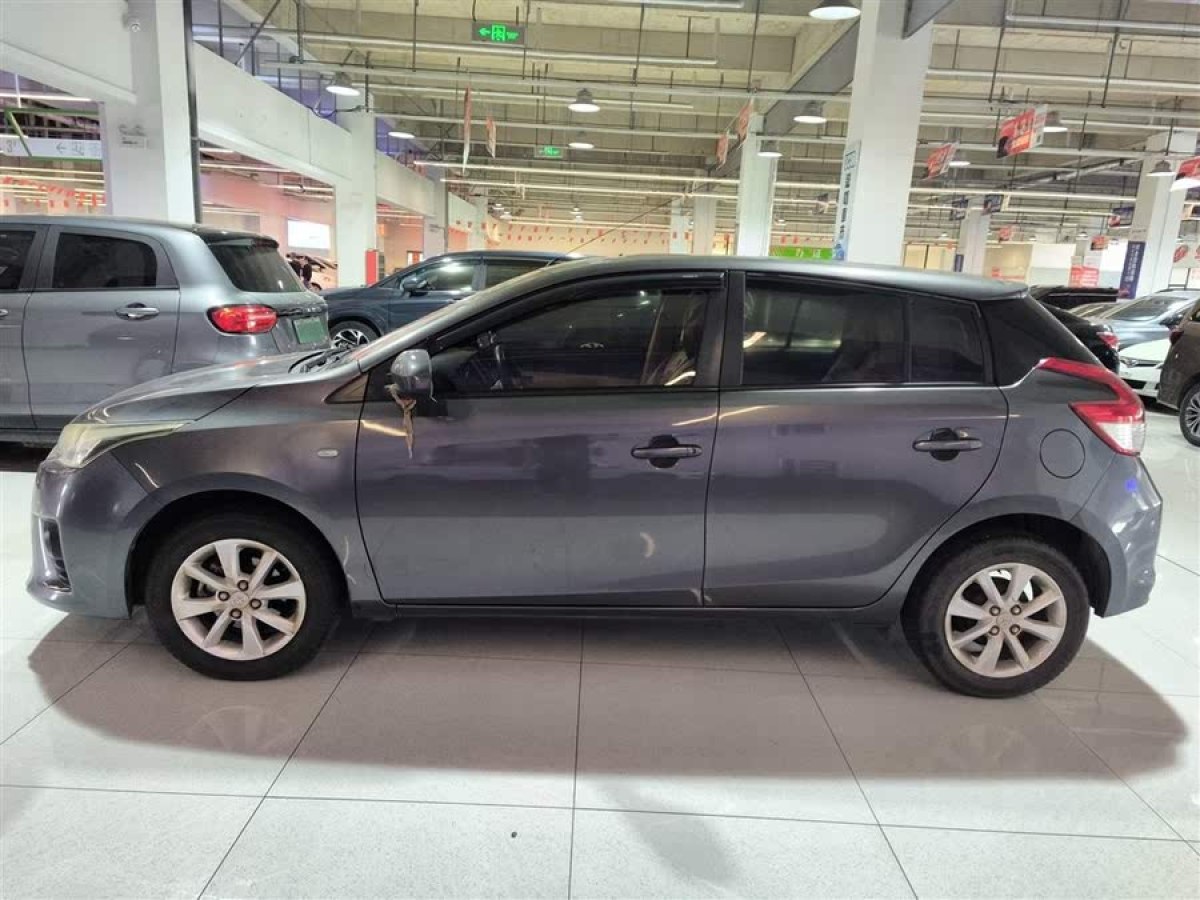 豐田 YARiS L 致炫  2014款 1.5G 手動炫動版圖片
