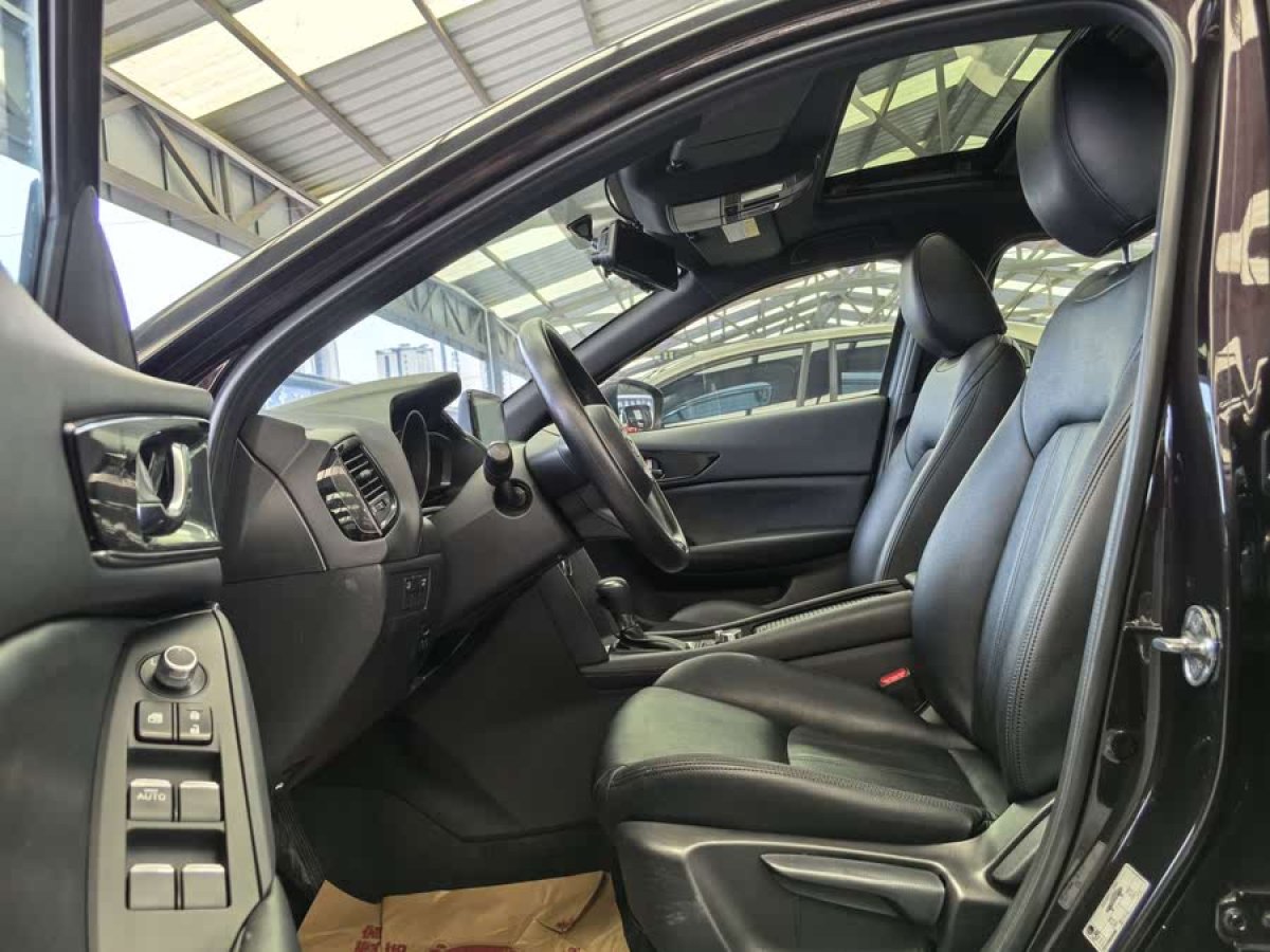 馬自達(dá) CX-4  2020款 2.0L 自動兩驅(qū)藍(lán)天活力版圖片