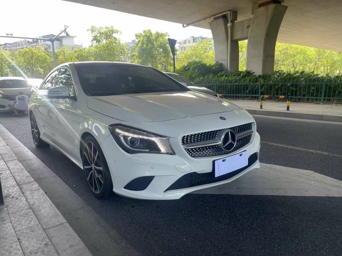 2016年1月奔馳 奔馳CLA級  2016款 CLA 220 4MATIC